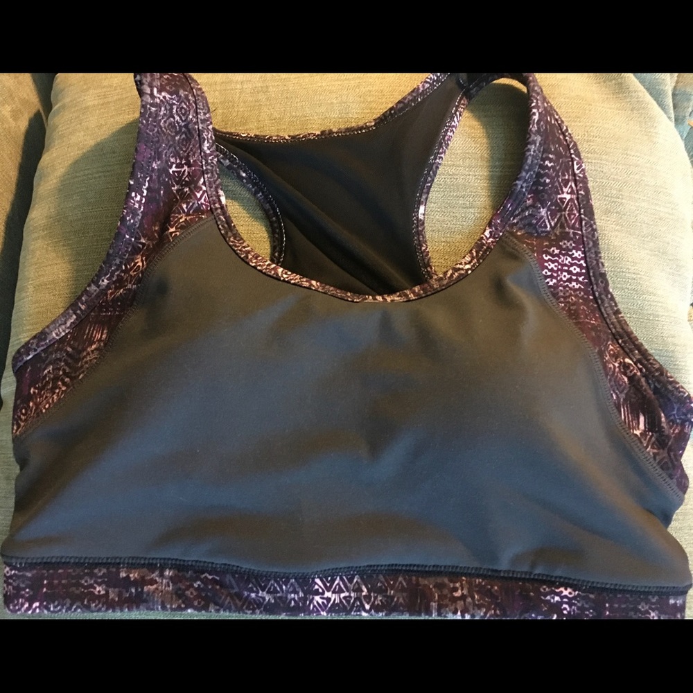 Gaiam sports bra